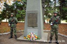 Vojaci si uctili pamiatku zosnulch